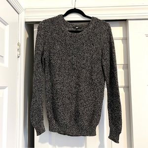 UNIQLO Salt & Pepper Sweater